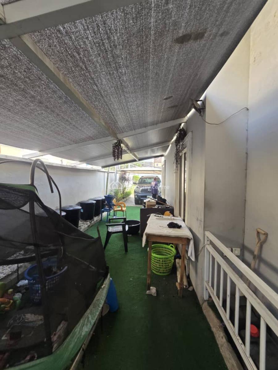 a Distressed 5 Bedroom Detached House on 500sqm, Lekki Phase 1, Lekki, Lagos, Detached Duplex for Sale