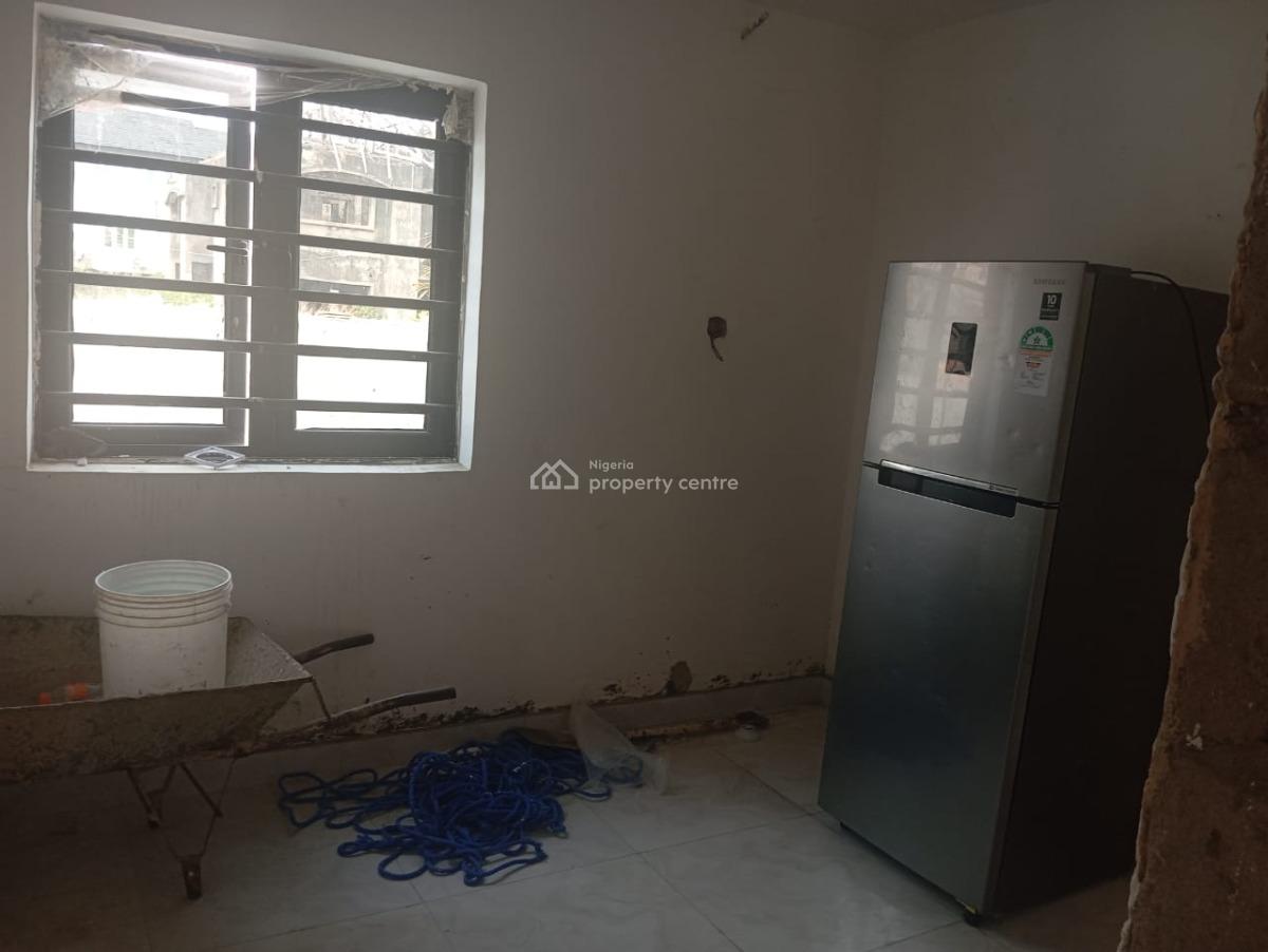 3-bedroom Flats  in a Prime Location, Off Meadow-hall Way, Ikate, Lekki, Lagos, Flat / Apartment for Rent