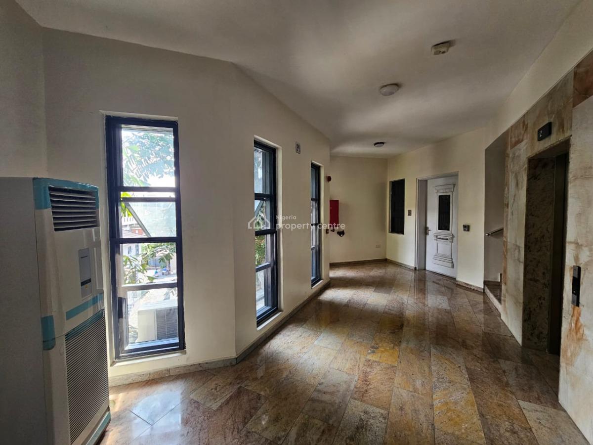 Fully Serviced 3 Bedroom Flat with a Room Bq, Off Durosimi Etti By Imax Cinema, Lekki Phase 1, Lekki, Lagos, Flat / Apartment for Rent