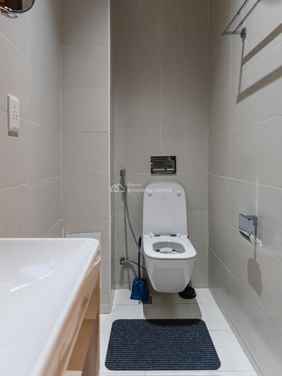 Luxury 3 Bedroom Waterfront Apartment with Snooker Board, Swimming Pool, Lekki Phase 1, Lekki, Lagos, Flat / Apartment Short Let