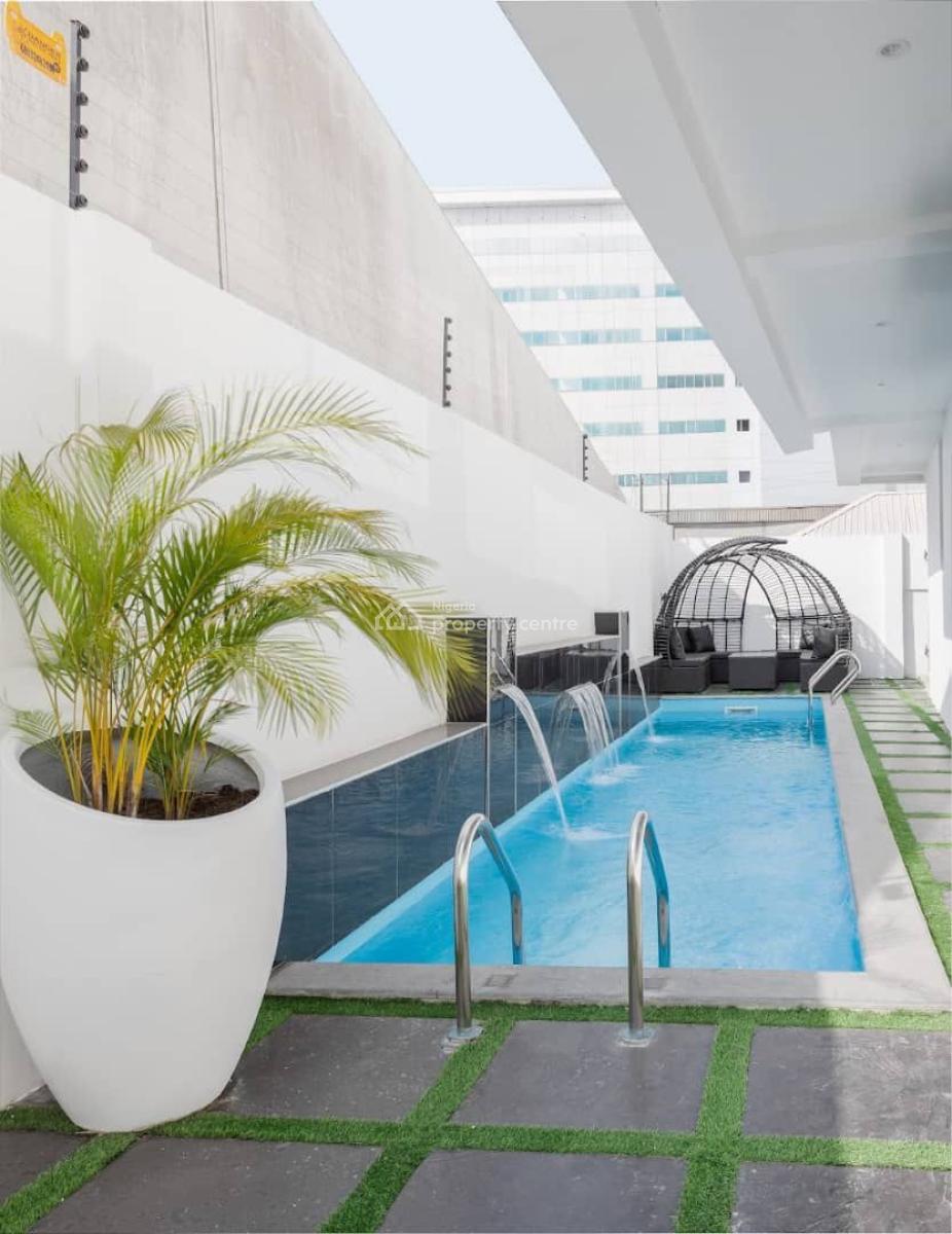 Smart Luxury Two Bedroom Apartment with Swimming Pool and Ps5., Lekki Phase 1, Lekki, Lagos, Flat / Apartment Short Let