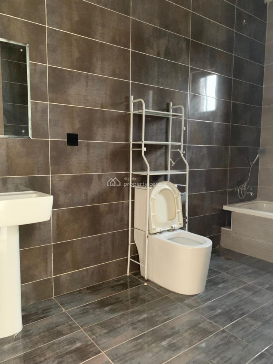 Serviced with 24/7 Power Supply 4 Bedroom En-suite Townhouse with an E, Ikoyi, Lagos, Terraced Duplex for Rent