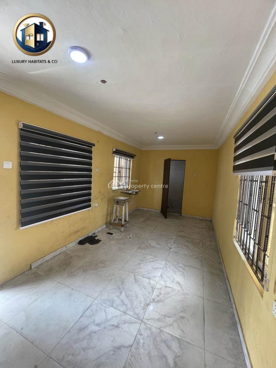 Self-contain Comes with Solar & Automated Gate, Chevron, Lekki, Lagos, Self Contain (single Rooms) for Rent