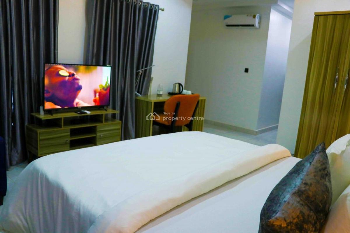 Nicely Furnished Studio Apartment, Apo, Abuja, Flat / Apartment Short Let
