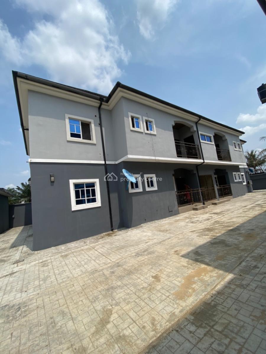 Sharp 2 Bedroom Apartment with 3 Toilets and Constant Electricity (fed, Eliozu, Port Harcourt, Rivers, Flat / Apartment for Rent