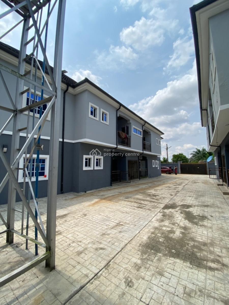 Sharp 2 Bedroom Apartment with 3 Toilets and Constant Electricity (fed, Eliozu, Port Harcourt, Rivers, Flat / Apartment for Rent