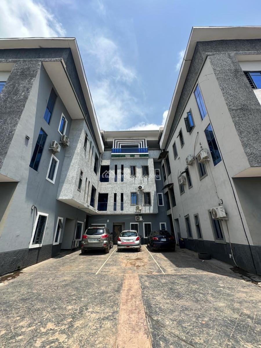 2 Bedroom Apartment with Bq, Abraham Adesanya, Lekki, Lagos, Flat / Apartment for Rent