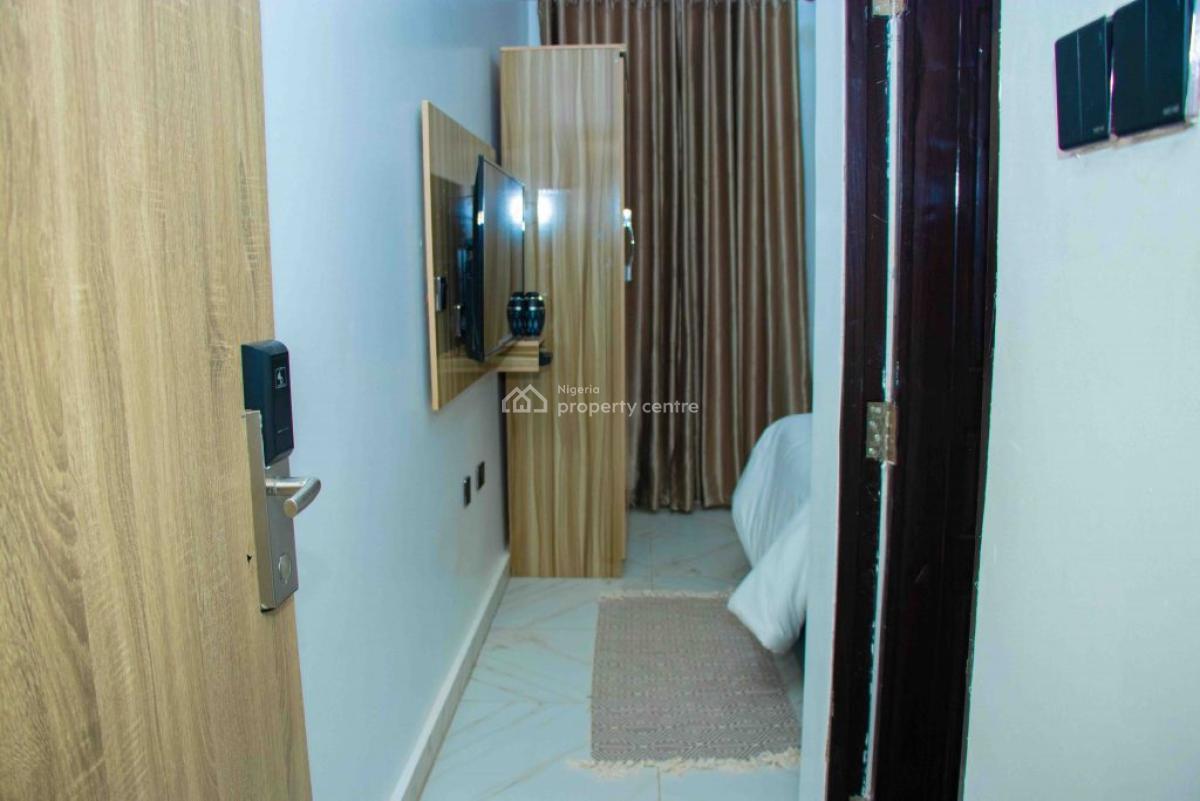 Nicely Furnished Studio Apartment, Apo, Abuja, Flat / Apartment Short Let