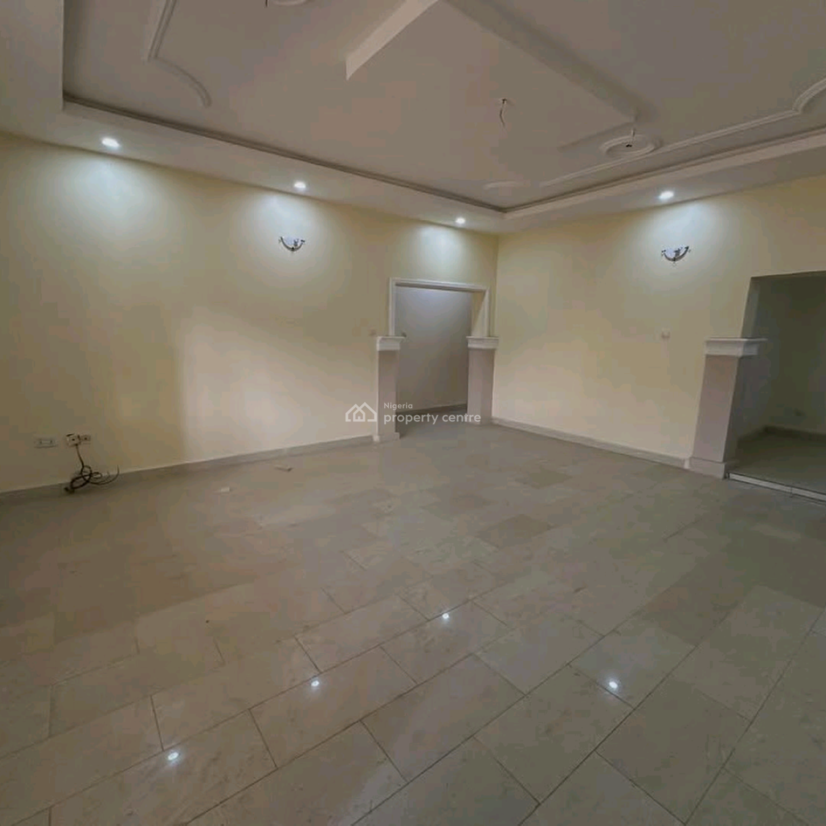 4 Units of 3-bedroom Apartments with 2 Self-contained Boys Quarters, Mabushi, Abuja, House for Sale