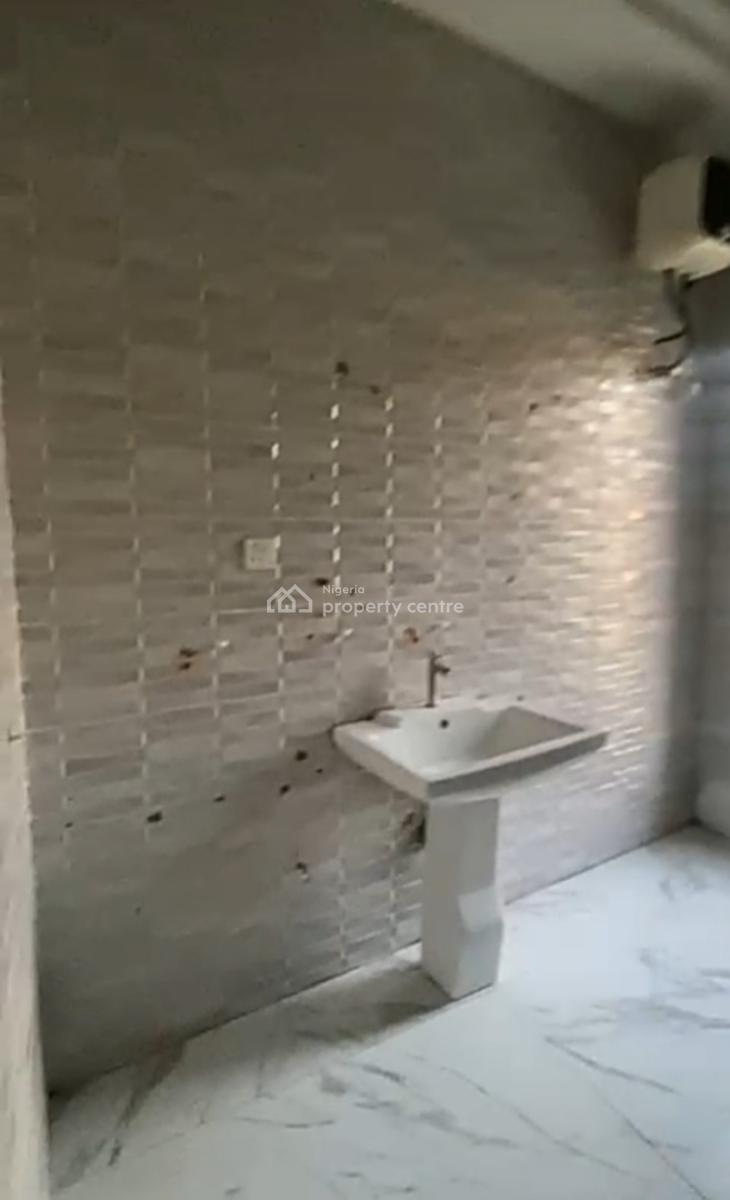 Massive Upstairs  Masters Bedroom Inside a Shared Duplex { Video}, Ikota Villa Estate, Lekki, Lagos, Self Contain (single Rooms) for Rent