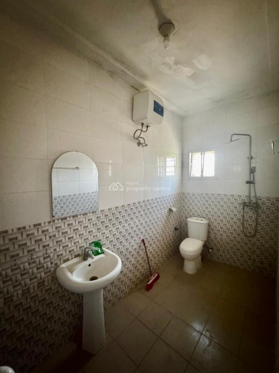 2-bedroom Terrace Duplex, Asokoro Naf Valley Estate, Asokoro District, Abuja, House for Rent