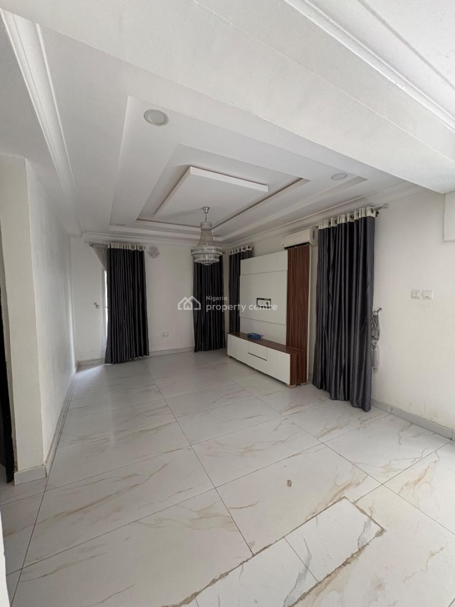 6 Units of 2-bedroom Apartments with Ac & Guest Toilet, Lekki Phase 1, Lekki, Lagos, Flat / Apartment for Rent