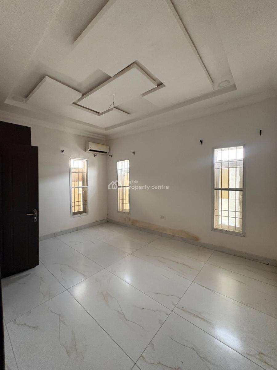 6 Units of 2-bedroom Apartments with Ac & Guest Toilet, Lekki Phase 1, Lekki, Lagos, Flat / Apartment for Rent