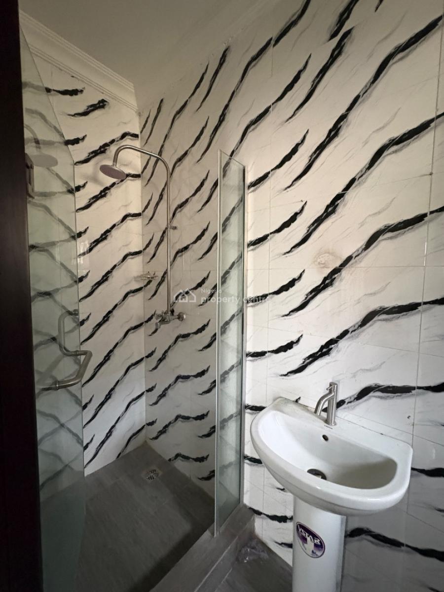 6 Units of 2-bedroom Apartments with Ac & Guest Toilet, Lekki Phase 1, Lekki, Lagos, Flat / Apartment for Rent