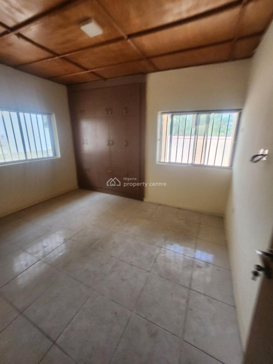 Clean Fully Detached 5bedroo. Duplex with 2rm Bq,gen,ac,gaze Tarred Rd, Maitama Main, Maitama District, Abuja, Detached Duplex for Rent