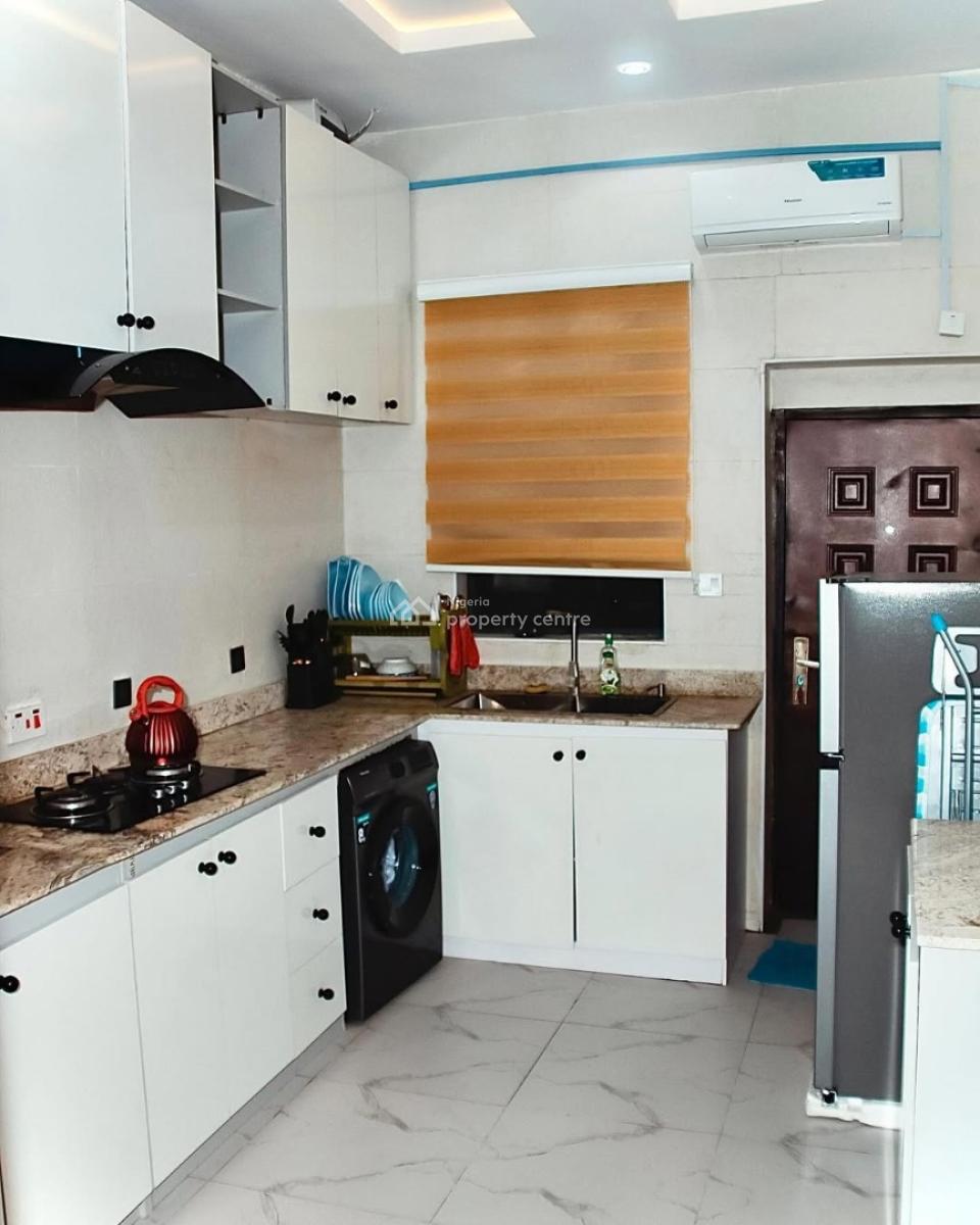 Nicely Furnished 3 Bedroom Apartment, Orchid, Lekki, Lagos, Flat / Apartment Short Let