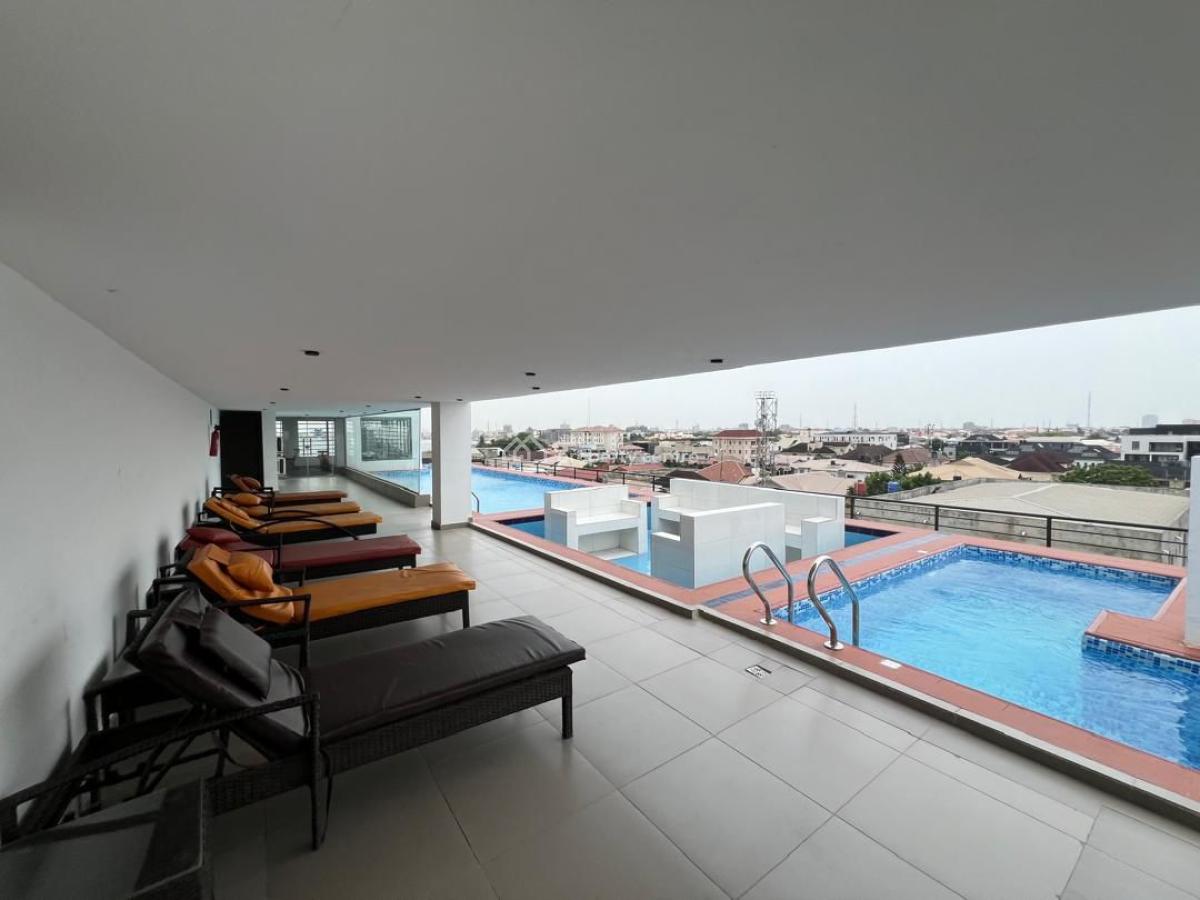 Luxury 1 Bedroom with Rooftop Pool & Gym, Lekki Phase 1, Lekki, Lagos, Mini Flat (room and Parlour) Short Let