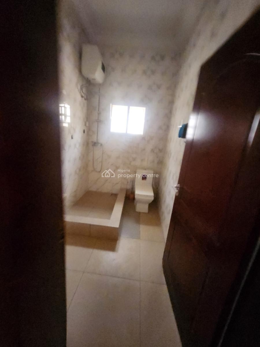 Clean 6bedroom Detached Duplex With2rm Bq, Office,12car Park, Tarred, Tarred Rd, Katampe Extension, Katampe, Abuja, Detached Duplex for Rent