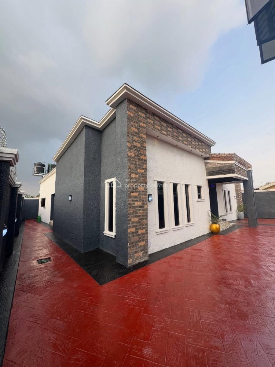 4 Bedroom Bungalow with Gatehouse & Rooftop Lounge, Abuloma, Port Harcourt, Rivers, Detached Bungalow for Sale