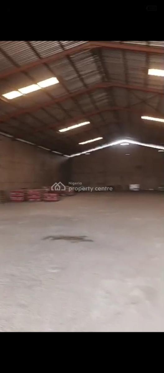One Bay Warehouse Measuring 1200sqm, Amuwo Odofin, Lagos, Warehouse for Rent