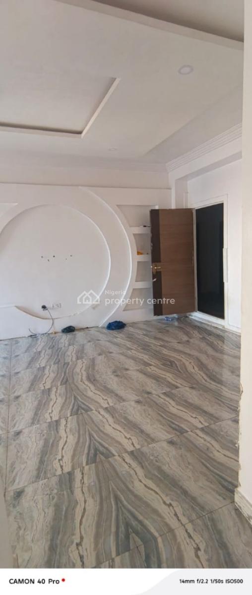 Very Spacious Room and Parlour Miniflat, Paradise 2 Estate Chevron Alternative, Lekki, Lagos, Self Contain (single Rooms) for Rent