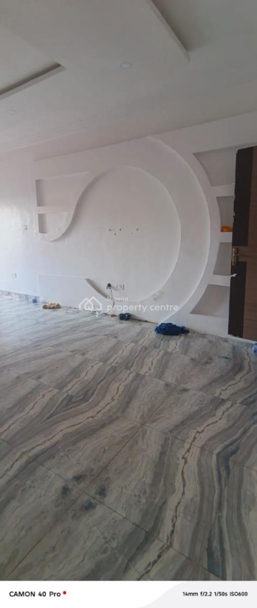 Very Spacious Room and Parlour Miniflat, Paradise 2 Estate Chevron Alternative, Lekki, Lagos, Self Contain (single Rooms) for Rent