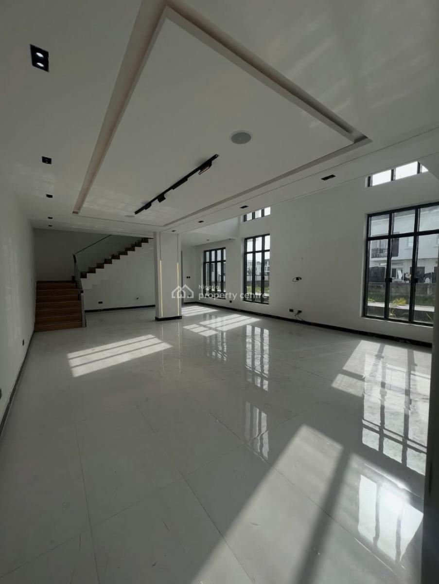 This Beautiful 5 Bedrooms Duplex, Ikate, Lekki, Lagos, Semi-detached Duplex for Rent