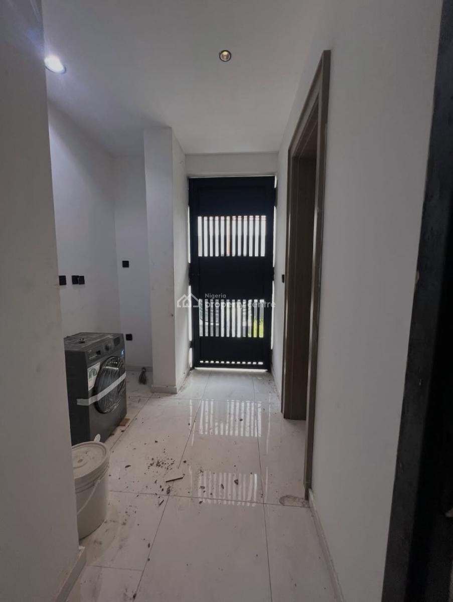 This Beautiful 5 Bedrooms Duplex, Ikate, Lekki, Lagos, Semi-detached Duplex for Rent