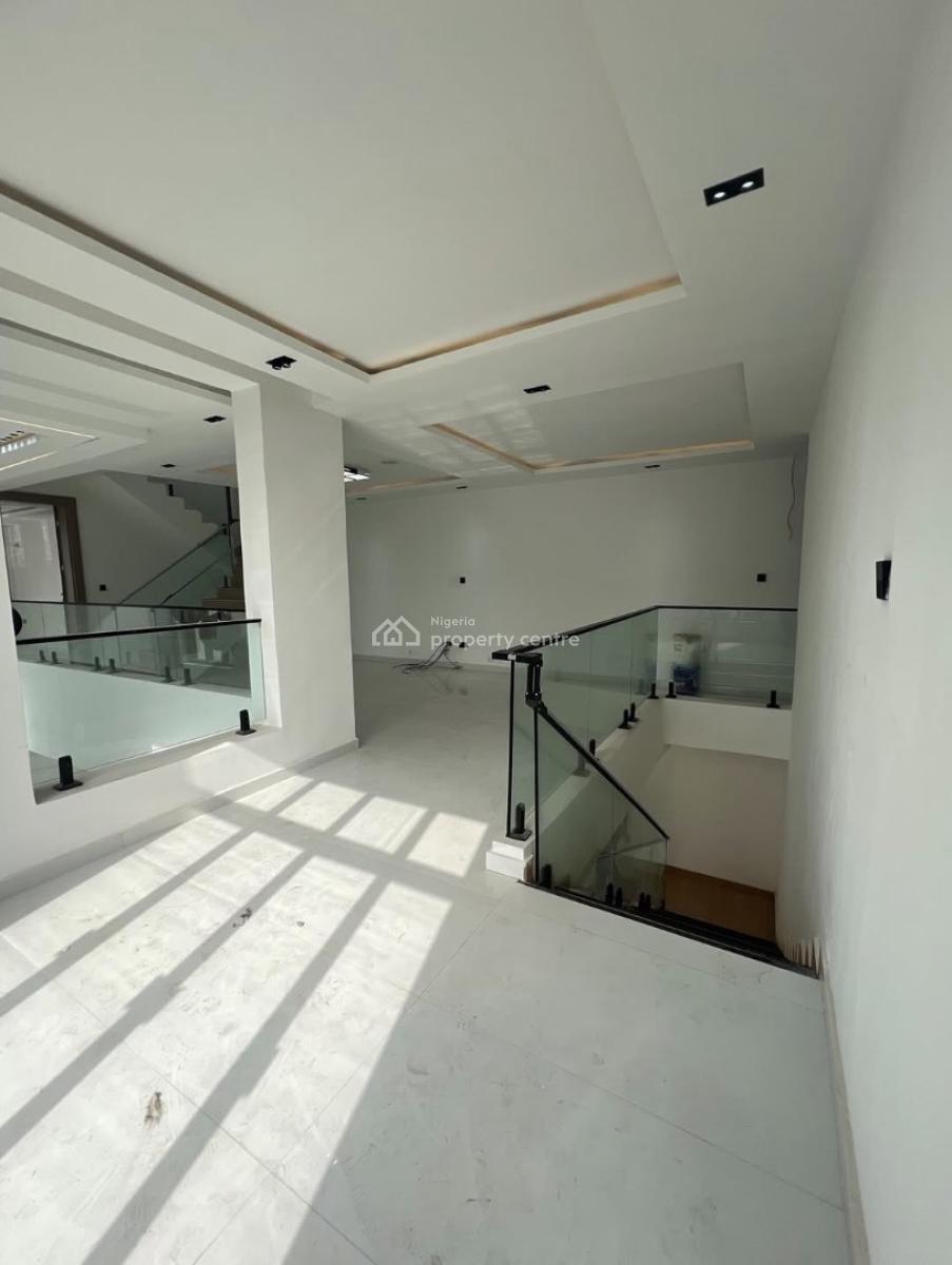 This Beautiful 5 Bedrooms Duplex, Ikate, Lekki, Lagos, Semi-detached Duplex for Rent