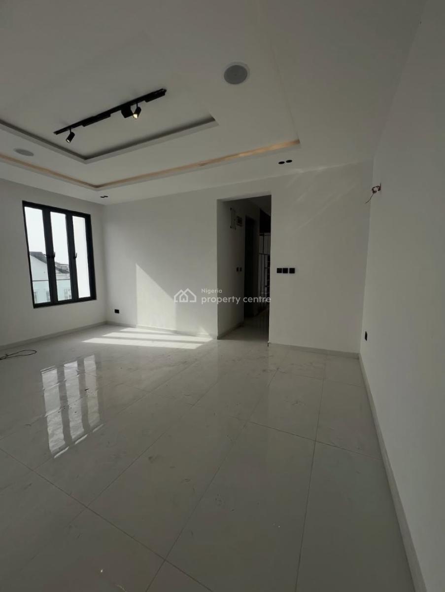 This Beautiful 5 Bedrooms Duplex, Ikate, Lekki, Lagos, Semi-detached Duplex for Rent