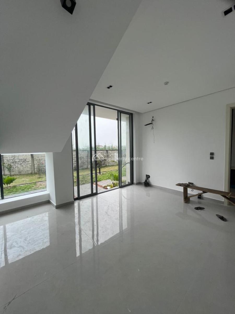 Luxury 4 Bedroom Semi-detached Duplex with Swimming Pool, Cowrie Creek, Osapa, Lekki, Lagos, Semi-detached Duplex for Sale