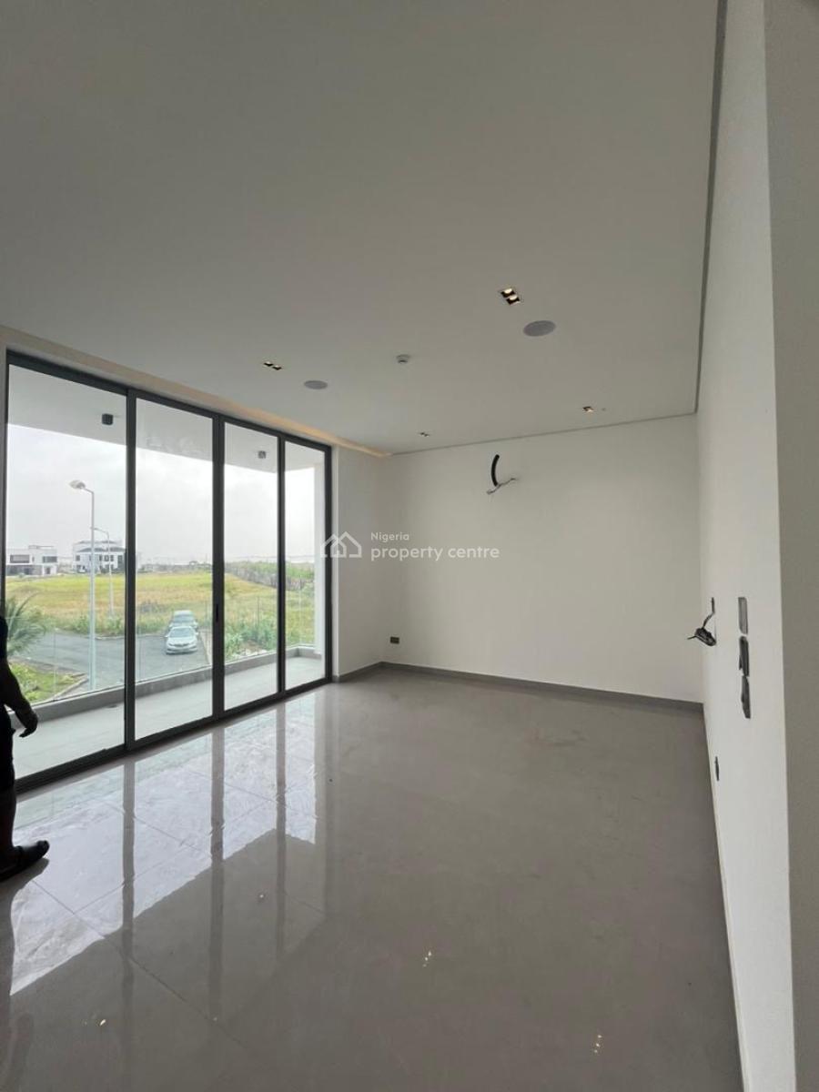 Luxury 4 Bedroom Semi-detached Duplex with Swimming Pool, Cowrie Creek, Osapa, Lekki, Lagos, Semi-detached Duplex for Sale