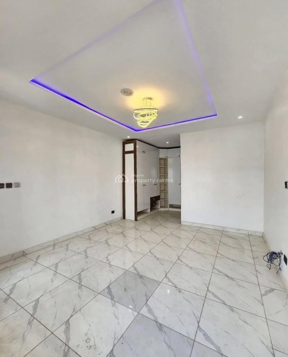 Newly Built and Serviced 4 Bedrooms En-suite Townhouse with Fitted Kitchen, Chevron Drive, Before 2nd Toll Gate, Lekki, Lagos, Terraced Duplex for Rent