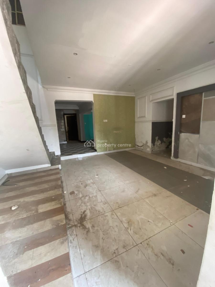 Spacious 3 Bedroom Semi-detached Duplex with a Room Bq for Commercial, Lekki Phase 1, Lekki, Lagos, Semi-detached Duplex for Rent