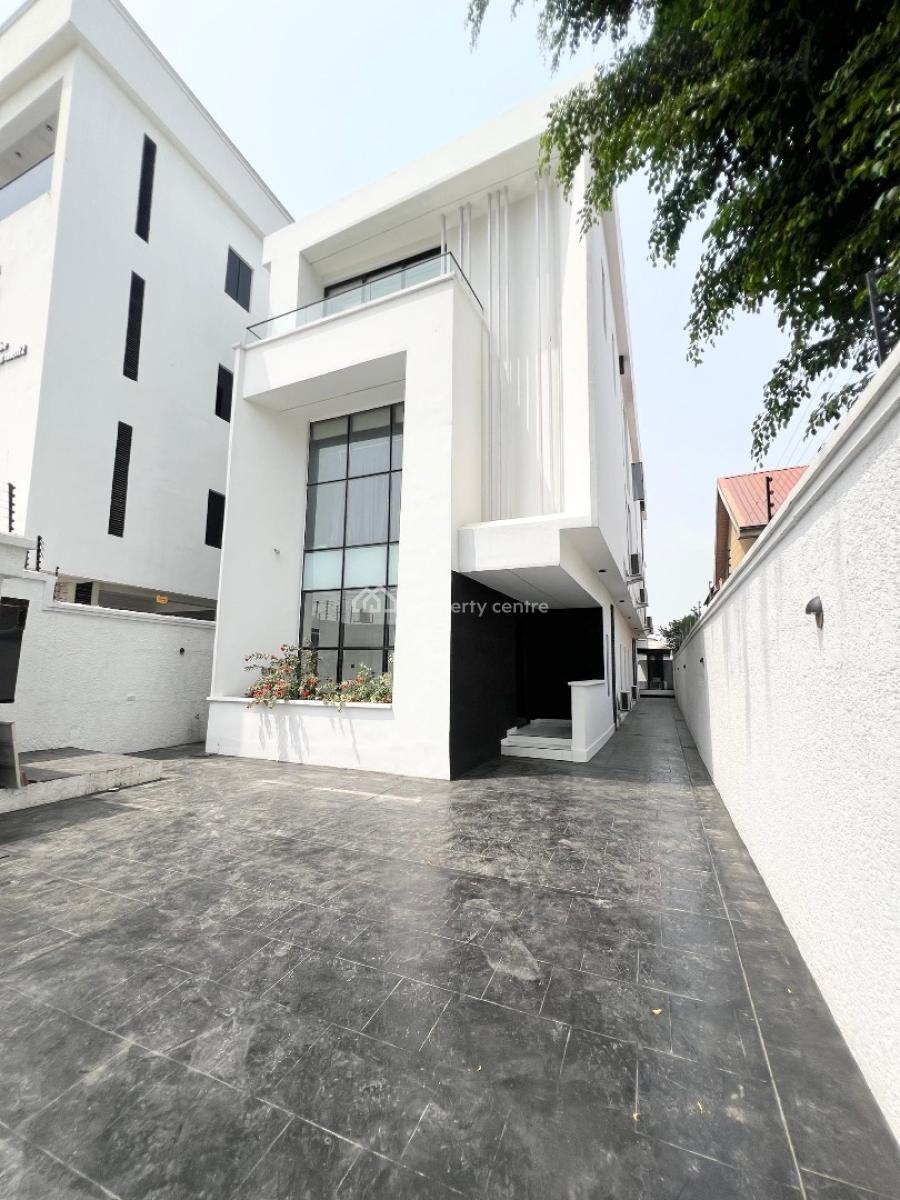 Exquisite 4 Bedroom Fully Detached Duplex in a Secure Estate, Lekki Phase 1, Lekki, Lagos, Detached Duplex for Sale