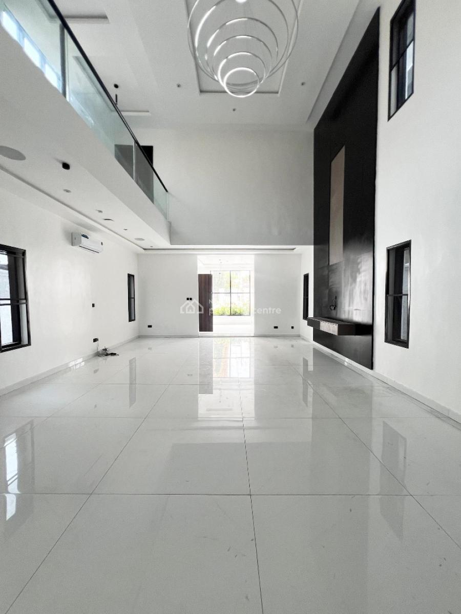 Exquisite 4 Bedroom Fully Detached Duplex in a Secure Estate, Lekki Phase 1, Lekki, Lagos, Detached Duplex for Sale