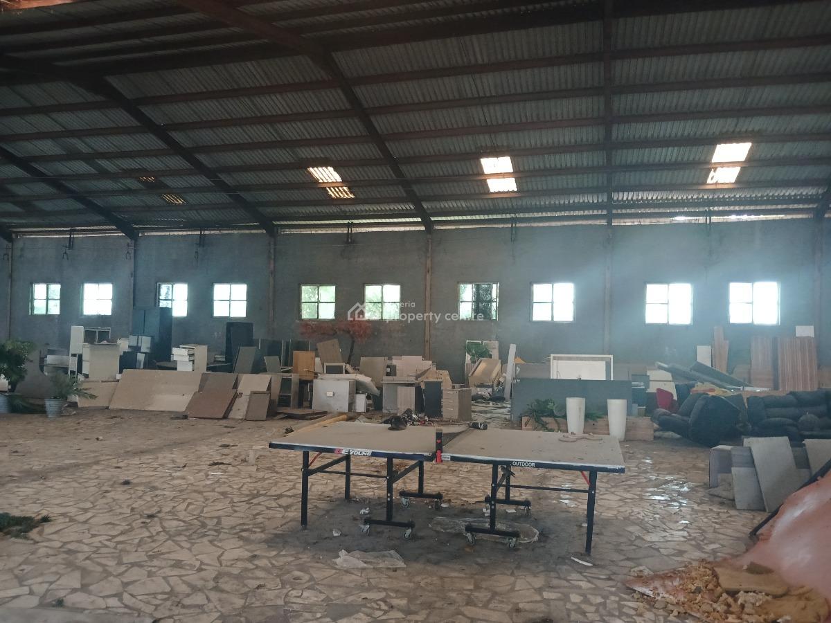 2,546sqm Warehouse in a Secured Estate, Oluwanishola Estate, By Lekki 2nd Toll Gate, Lekki Expressway, Lekki, Lagos, Warehouse for Rent