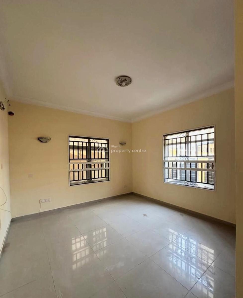 Luxurious 3 Bedrooms Apartment, Chevron Drive, Lekki, Lagos, Flat / Apartment for Rent