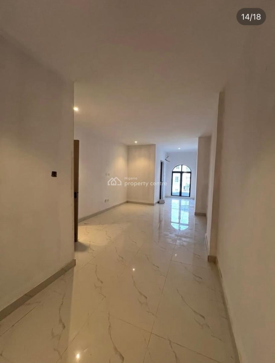 Luxury 2 Bedroom Maisonette with Elevator, Freedomway, Lekki Phase 1, Lekki, Lagos, Flat / Apartment for Rent