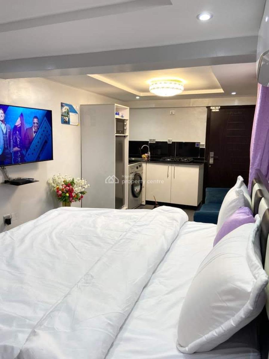 Nicely Furnished Studio Apartment, Maryland, Lagos, Flat / Apartment Short Let