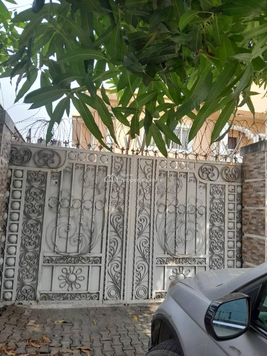 Twin Duplex Consists of 8 Bedroom Duplex Each with 2room Bq, Lekki Phase 1, Lekki, Lagos, Commercial Property for Rent