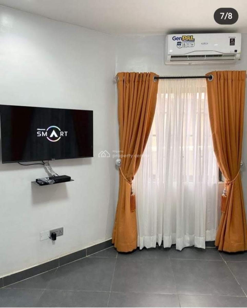 Nicely Furnished 1 Bedroom Apartment, Maryland, Lagos, Flat / Apartment Short Let