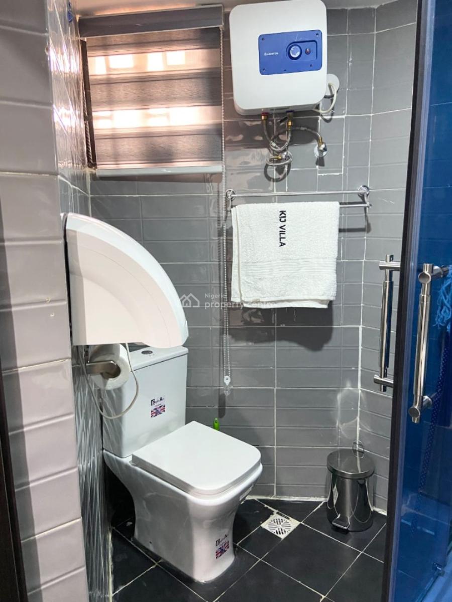 Nicely Furnished 1 Bedroom Apartment, Maryland, Lagos, Flat / Apartment Short Let