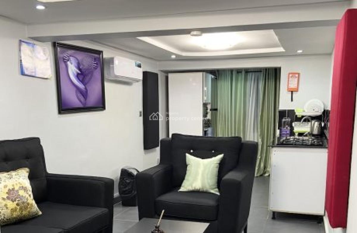 Nicely Furnished 1 Bedroom Apartment, Maryland, Lagos, Flat / Apartment Short Let