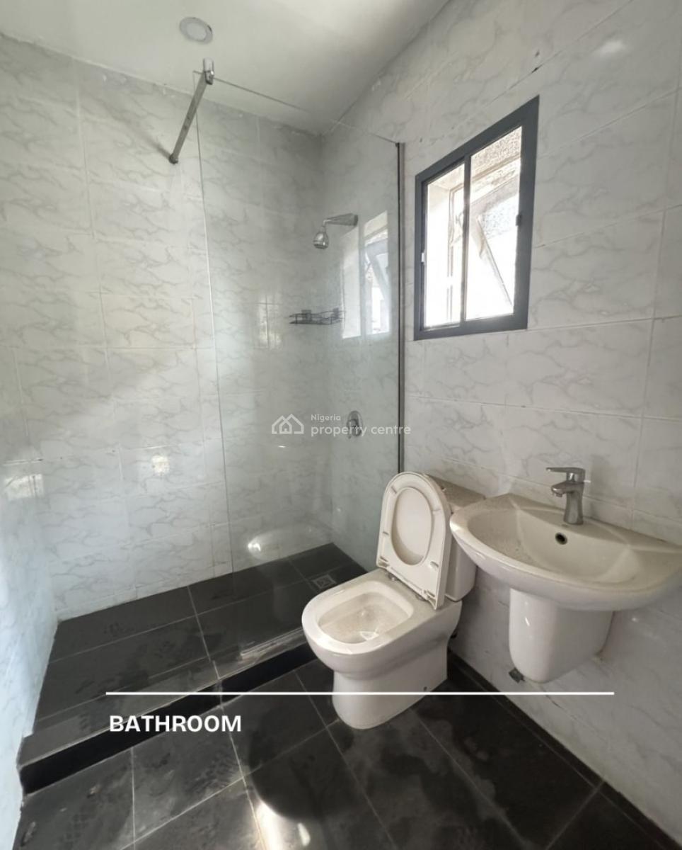 2 Bedroom Maisonnete with a Bq, Lekki Phase One, Lekki, Lagos, Terraced Duplex for Rent