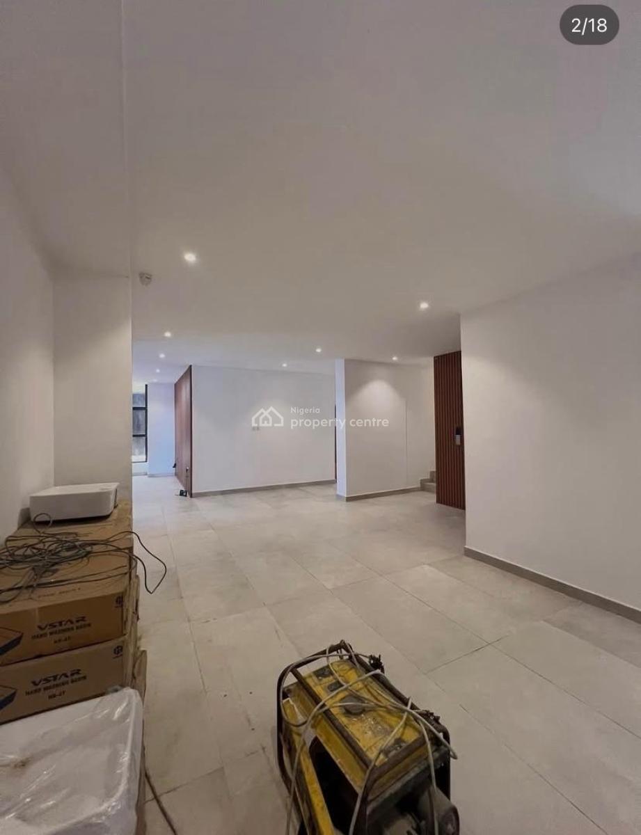 2 Bedroom Maisonette, Freedom Way, Lekki Phase 1, Lekki, Lagos, Flat / Apartment for Rent