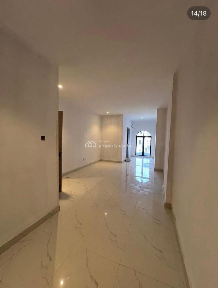 2 Bedroom Maisonette, Freedom Way, Lekki Phase 1, Lekki, Lagos, Flat / Apartment for Rent