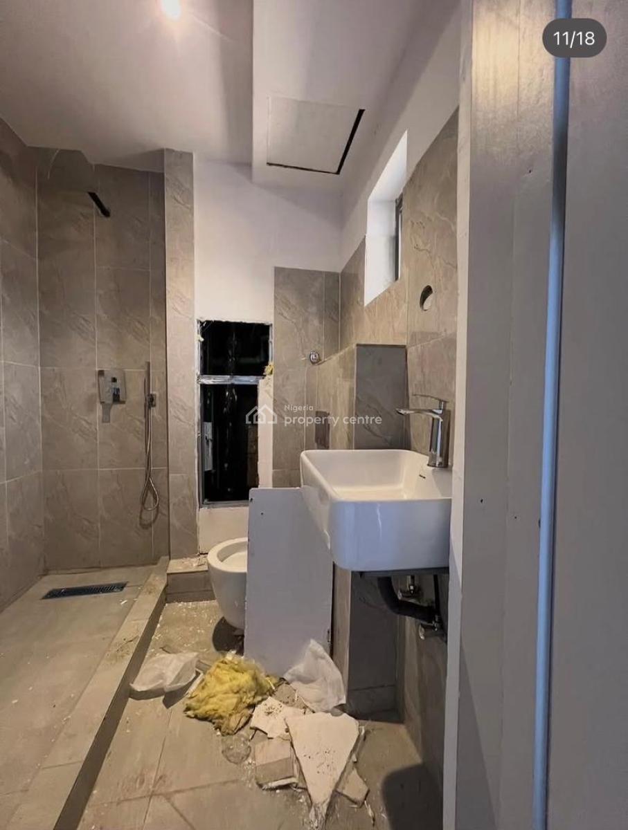 2 Bedroom Maisonette, Freedom Way, Lekki Phase 1, Lekki, Lagos, Flat / Apartment for Rent