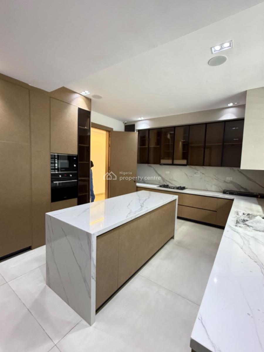 Spacious 5bedroom Fully Detached House, Lekki Phase 1, Lekki, Lagos, Detached Duplex for Sale