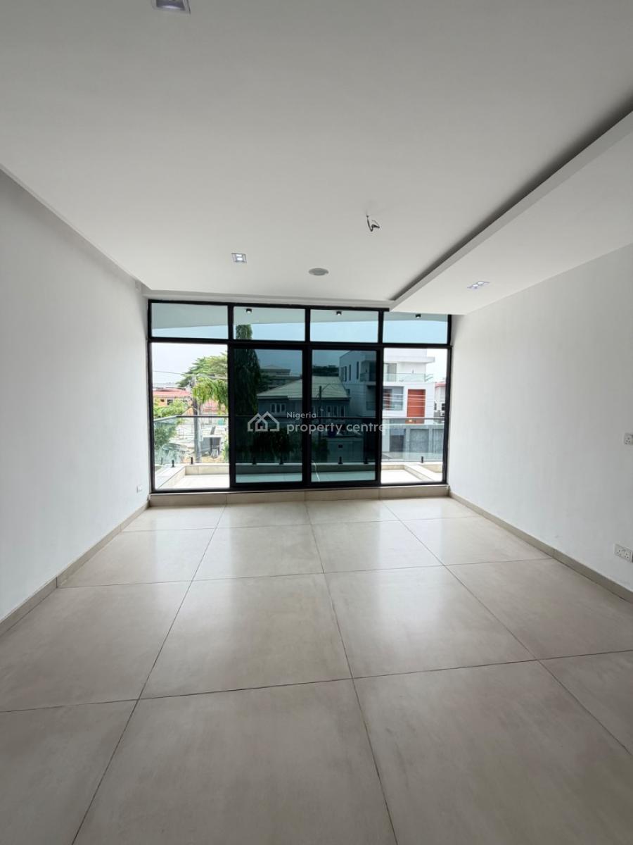 Spacious 5bedroom Fully Detached House, Lekki Phase 1, Lekki, Lagos, Detached Duplex for Sale